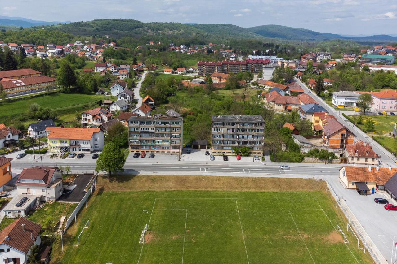 Studio Apartman Sirius Slunj Exteriör bild