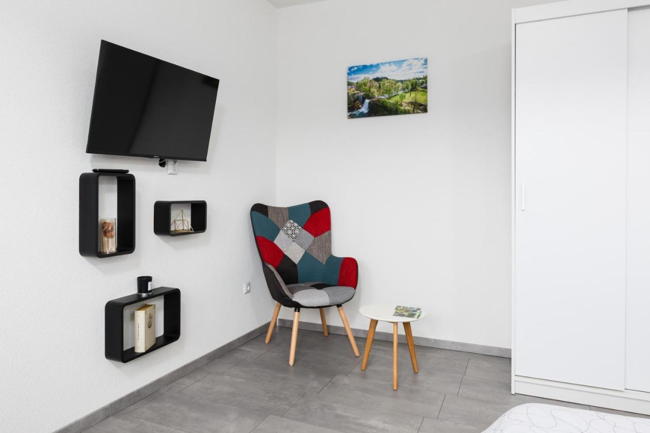 Studio Apartman Sirius Slunj Exteriör bild