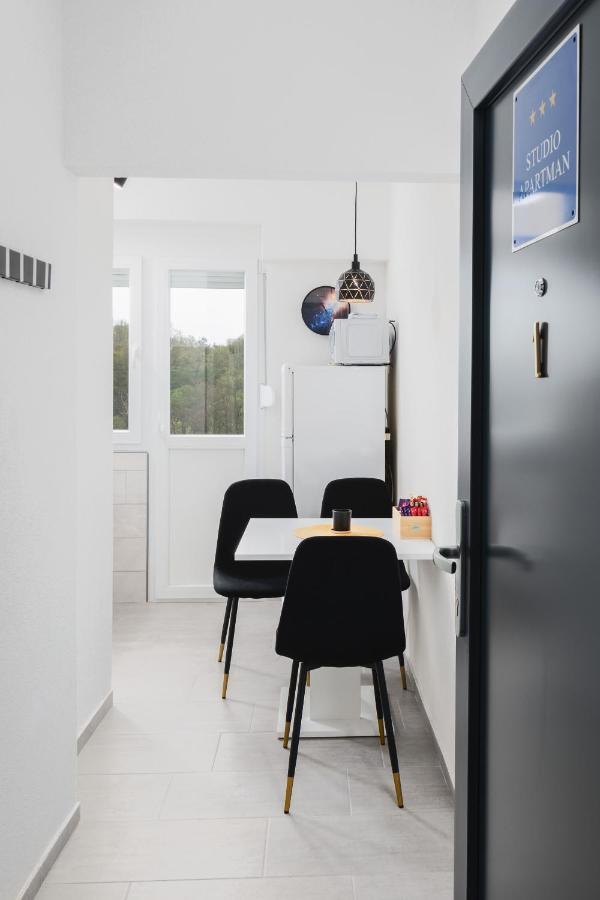 Studio Apartman Sirius Slunj Exteriör bild